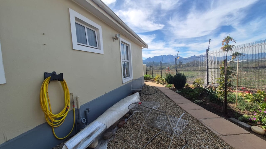 4 Bedroom Property for Sale in Langerug Western Cape